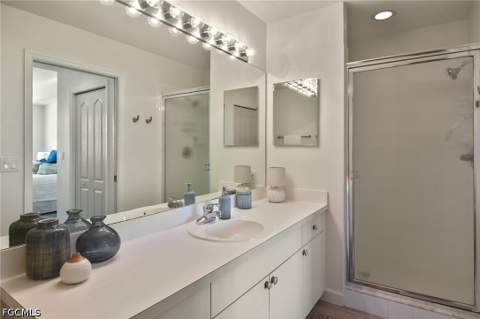 8096 Queen Palm Ln 235, Fort Myers FL - photo 19 of 39