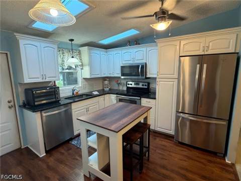 3165 Bunny Run Dr, North Fort Myers FL - photo 7 of 29
