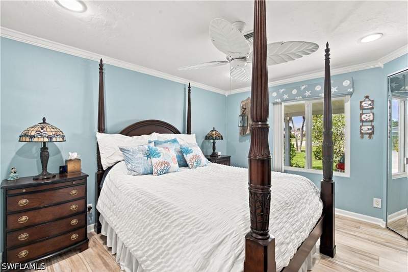 2 bedroom ManufacturedHome at 542 Charlemagne Blvd, Riviera Colony Golf Estates, Naples — photo 2