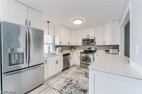 1500 Popham Dr A16, Fort Myers FL - photo 11 of 33