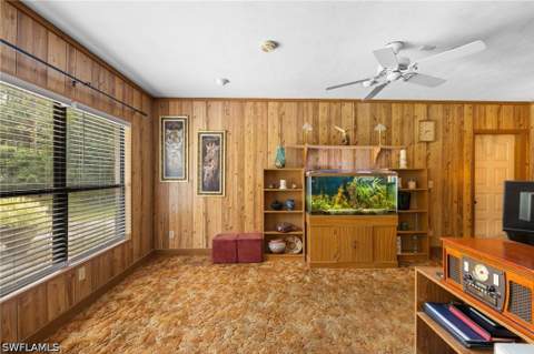 191 4th St NE, Naples FL - photo 11 of 44