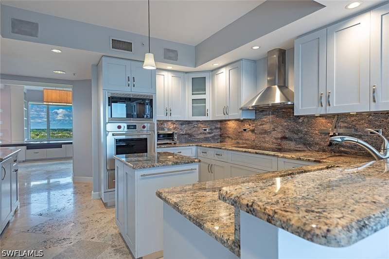 3 bedroom Condominium at 8990 Bay Colony Dr 1101, Marquesa At Bay Colony, Naples — photo 5