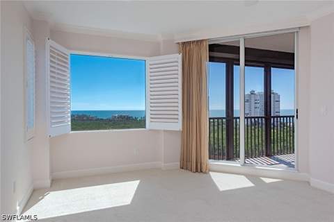 8990 Bay Colony Dr 1101, Naples FL - photo 8 of 16