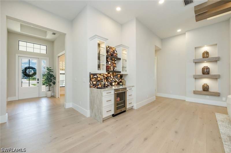 4 bedroom SingleFamilyResidence at 9679 Moonflower Ct, Caymas, Naples — photo 3