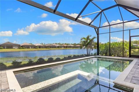 9679 Moonflower Ct, Naples FL - photo 8 of 40
