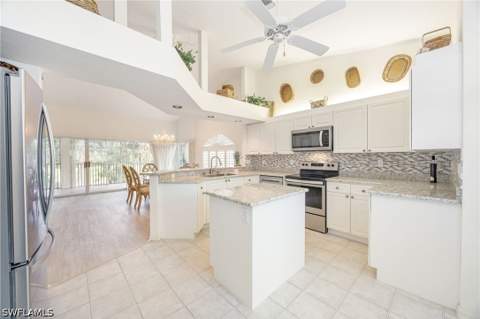 13060 Hamilton Harbour Dr H11, Naples FL - photo 8 of 32