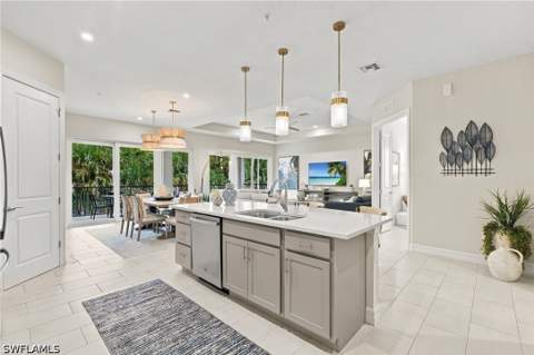 178 Indies Dr E 202, Naples FL - photo 11 of 49