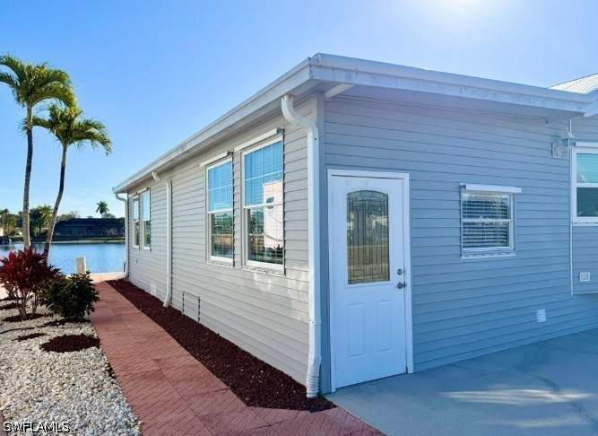 1 bedroom ManufacturedHome at 531 Cheetah Dr 531, Imperial Wilderness, Naples — photo 2