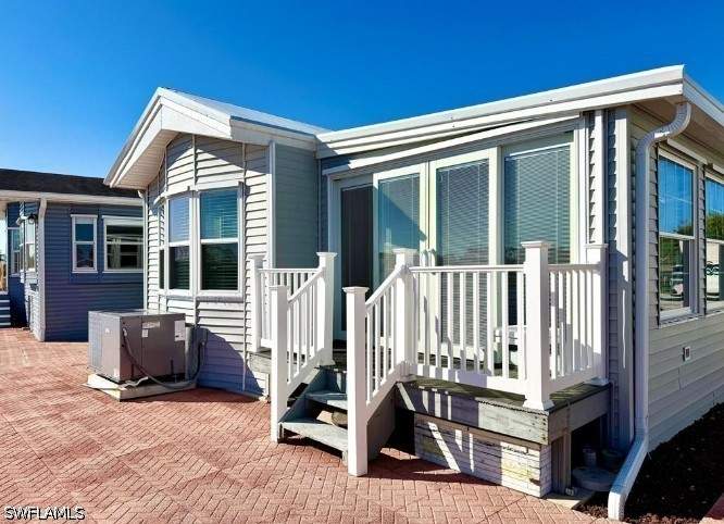 1 bedroom ManufacturedHome at 531 Cheetah Dr 531, Imperial Wilderness, Naples — photo 3