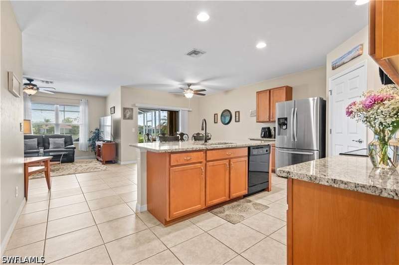 4 bedroom SingleFamilyResidence at 3118 Apple Blossom Dr, Cascades, Alva — photo 4