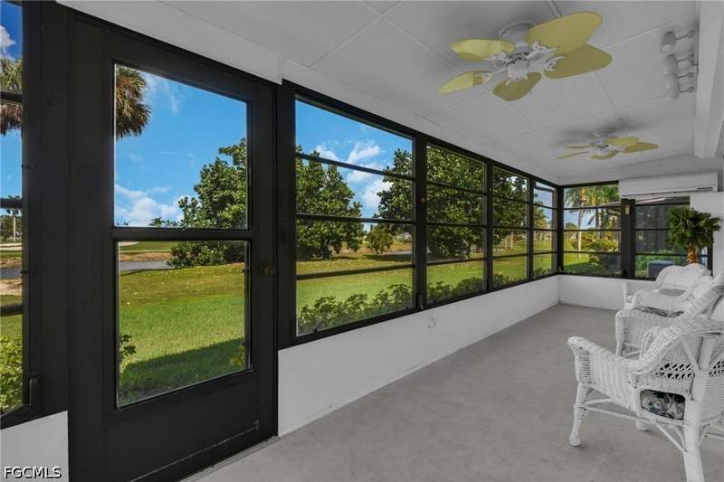 3 bedroom Attached at 1381 N Brandywine Cir, Brandywine, Fort Myers — photo 2