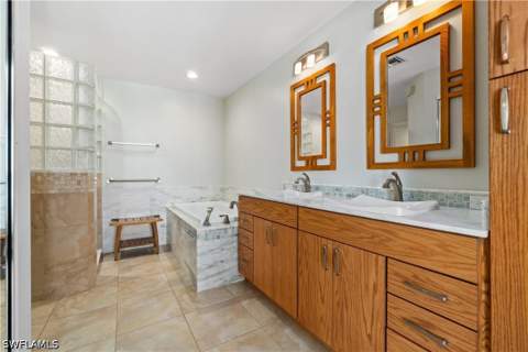 267 Barefoot Beach Blvd 303, Bonita Springs FL - photo 19 of 42