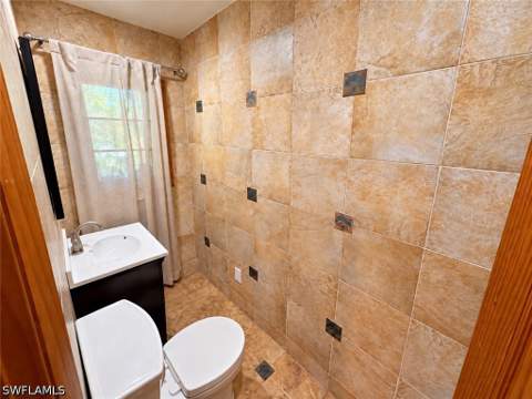 1374 13th St N, Naples FL - photo 12 of 21