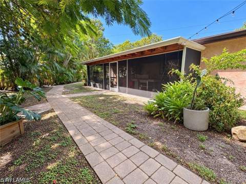 1374 13th St N, Naples FL - photo 17 of 21