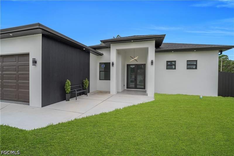 3 bedroom SingleFamilyResidence at 710 E Almelia St, Lehigh Acres, Lehigh Acres — photo 2