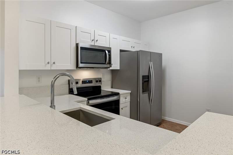 3 bedroom Condominium at 15401 Bellamar Cir 621, Bellamar, Fort Myers — photo 4