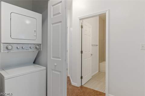15401 Bellamar Cir 621, Fort Myers FL - photo 8 of 18