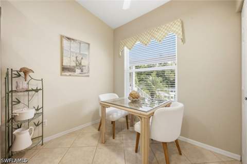 1240 Sarah Jean Cir 205, Naples FL - photo 18 of 29