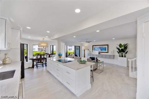 1311 Chesapeake Ave 4A, Naples FL - photo 6 of 50