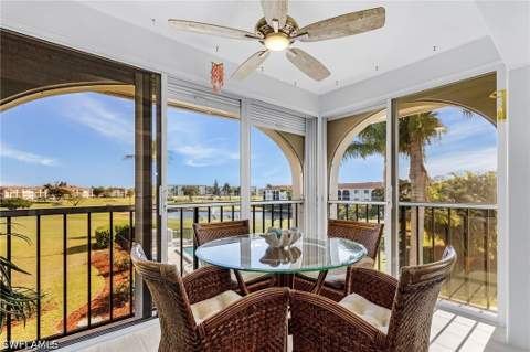 53 High Point Cir W 310, Naples FL - photo 9 of 25