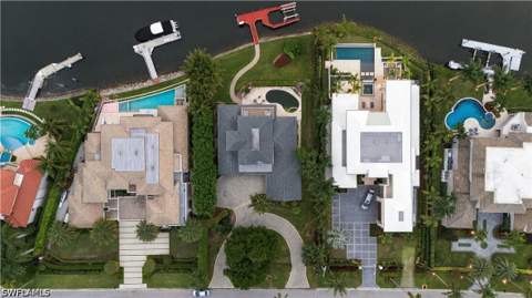 3191 Gin Ln, Naples FL - photo 8 of 9