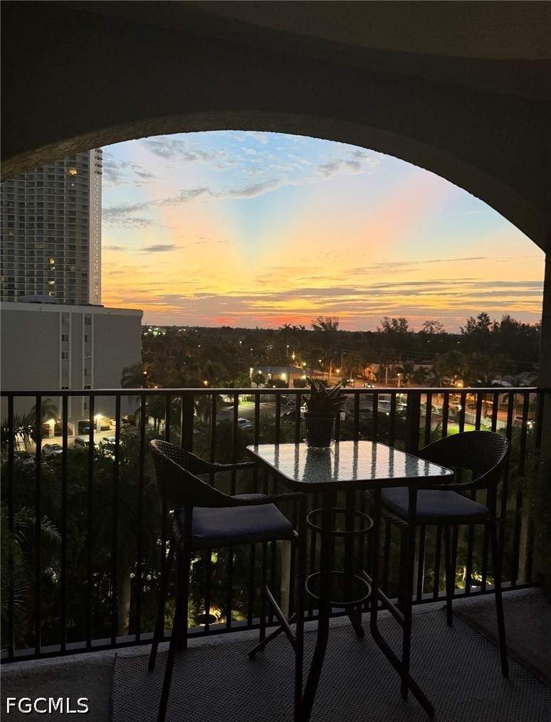 2 bedroom Condominium at 2825 Palm Beach Blvd 616, Alta Mar, Fort Myers — photo 3