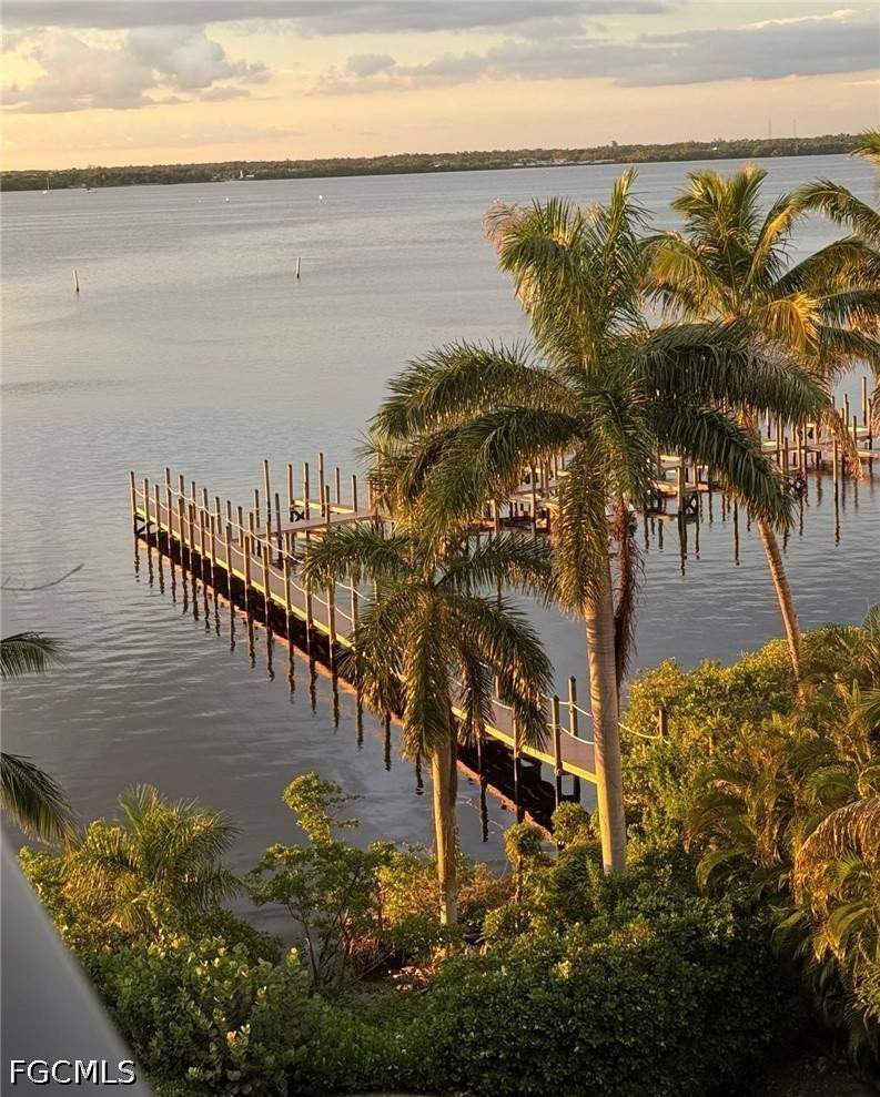 2 bedroom Condominium at 2825 Palm Beach Blvd 616, Alta Mar, Fort Myers — photo 4