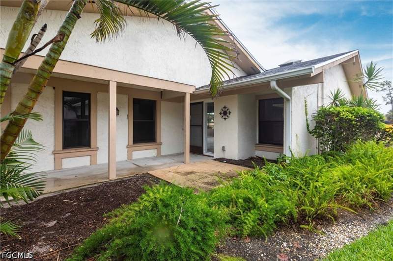 3 bedroom SingleFamilyResidence at 16737 Pheasant Ct, Pheasant Court Villas, Fort Myers — photo 3