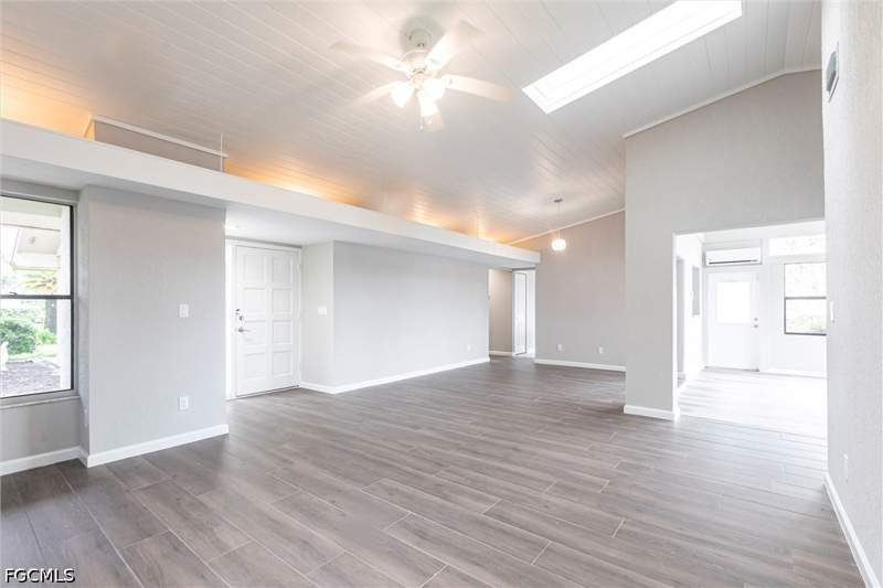 3 bedroom SingleFamilyResidence at 16737 Pheasant Ct, Pheasant Court Villas, Fort Myers — photo 5