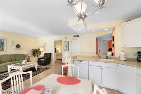 1085 Bald Eagle Dr A304, Marco Island FL - photo 10 of 40
