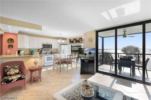 1085 Bald Eagle Dr A304, Marco Island FL - photo 7 of 40