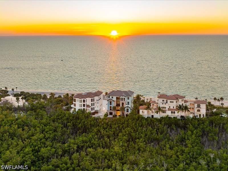 5 bedroom SingleFamilyResidence at 7409 Bay Colony Dr, Strand At Bay Colony, Naples — photo 4