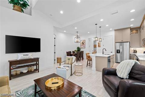 7350 Saona Ct, Naples FL - photo 9 of 50