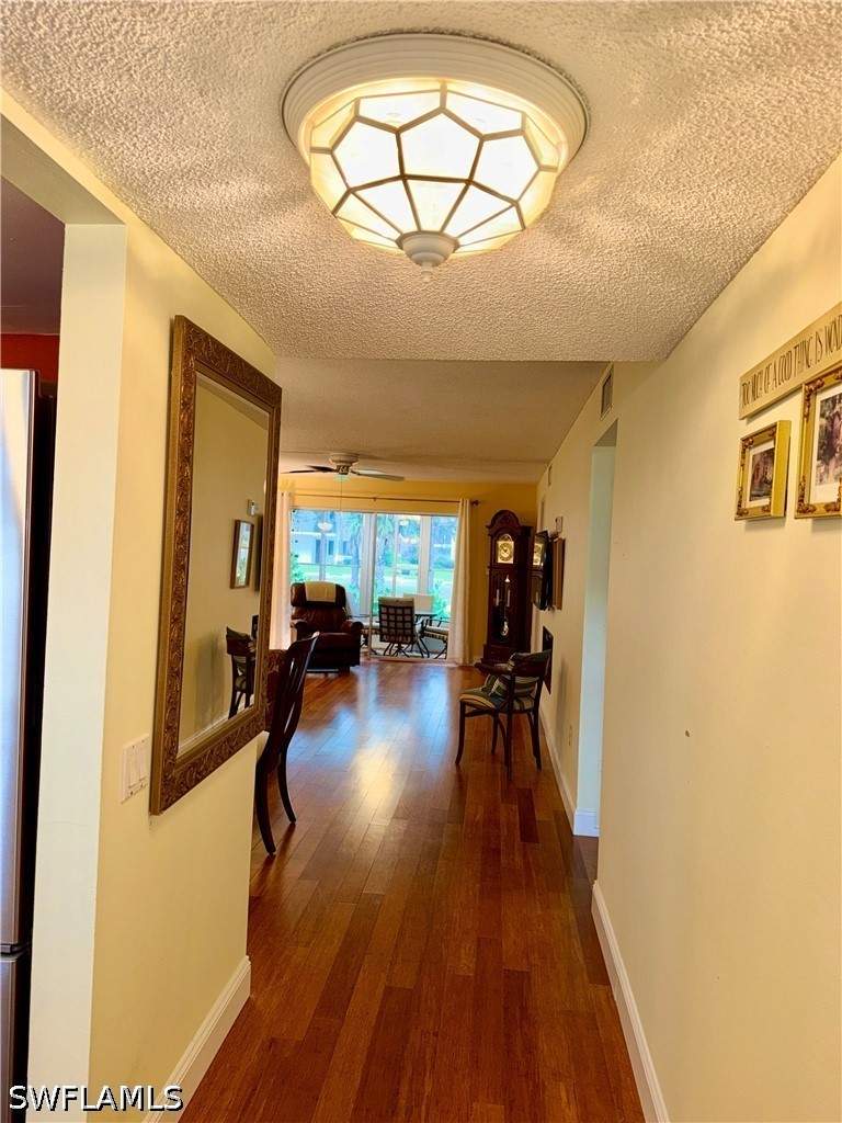 2 bedroom Condominium at 200 Valley Stream Dr 4B, Valley Stream Court, Naples — photo 2