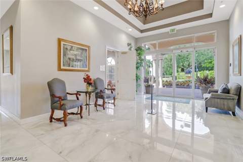 37 High Point Cir E 505, Naples FL - photo 10 of 24