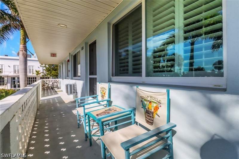 2 bedroom Condominium at 421 12th Ave S A11, Algonquin Club, Naples — photo 2