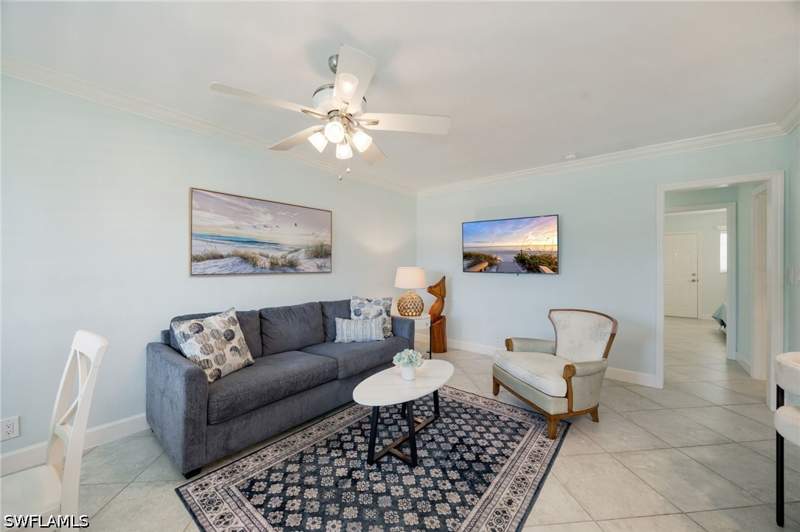 2 bedroom Condominium at 421 12th Ave S A11, Algonquin Club, Naples — photo 5