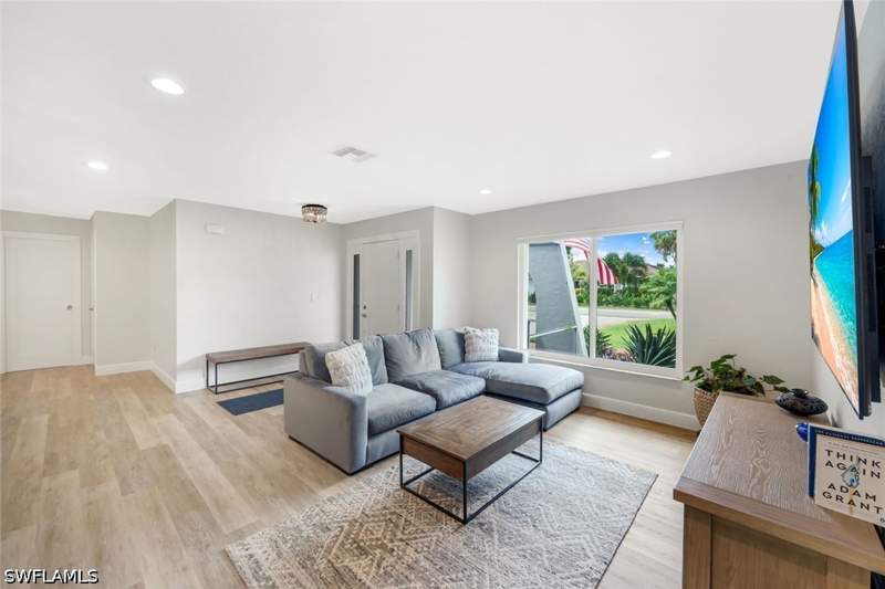 2 bedroom SingleFamilyResidence at 27120 Edenbridge Ct, Edenbridge Gardens, Bonita Springs — photo 5