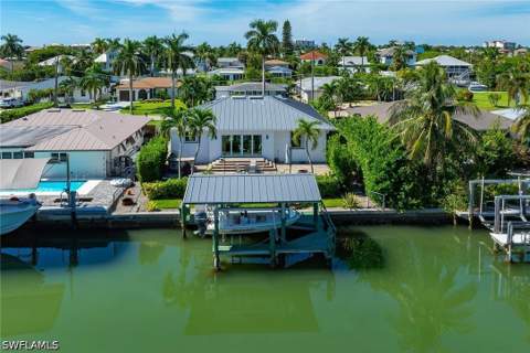 131 San Salvador St, Naples FL - photo 9 of 42