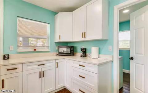 4630 New Haven Dr, Fort Myers FL - photo 10 of 24