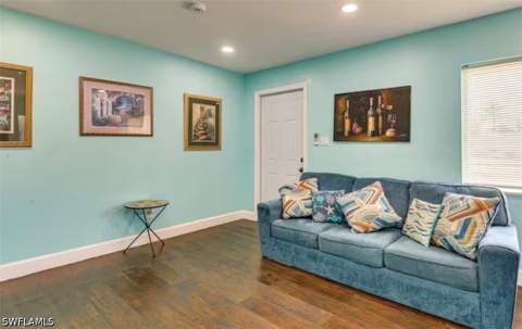 4630 New Haven Dr, Fort Myers FL - photo 6 of 24