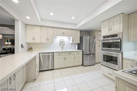 6075 Pelican Bay Blvd 201, Naples FL - photo 8 of 49