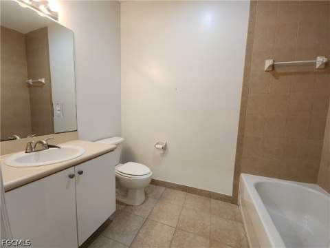 8416 Bernwood Cove Loop 1612, Fort Myers FL - photo 15 of 22
