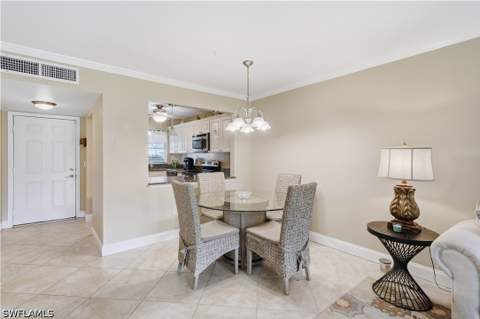 201 Quail Forest Blvd 103, Naples FL - photo 7 of 30
