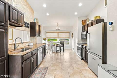 222 SW 44th St, Cape Coral FL - photo 10 of 23