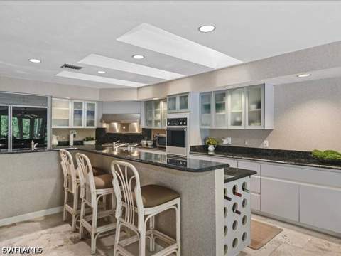 8 Stonehedge Pt, Naples FL - photo 8 of 44