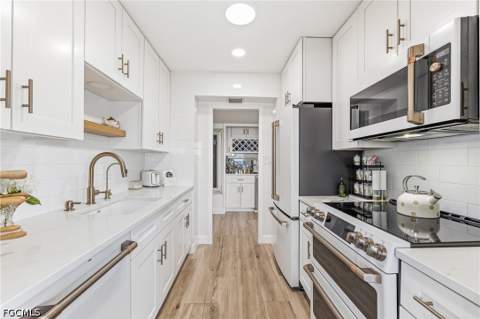 2350 W 1st St 801, Fort Myers FL - photo 10 of 28