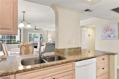 6660 Estero Blvd 303, Fort Myers Beach FL - photo 20 of 39