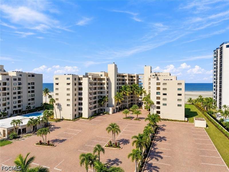2 bedroom Condominium at 6660 Estero Blvd 303, Sandarac Condo, Fort Myers Beach — photo 3