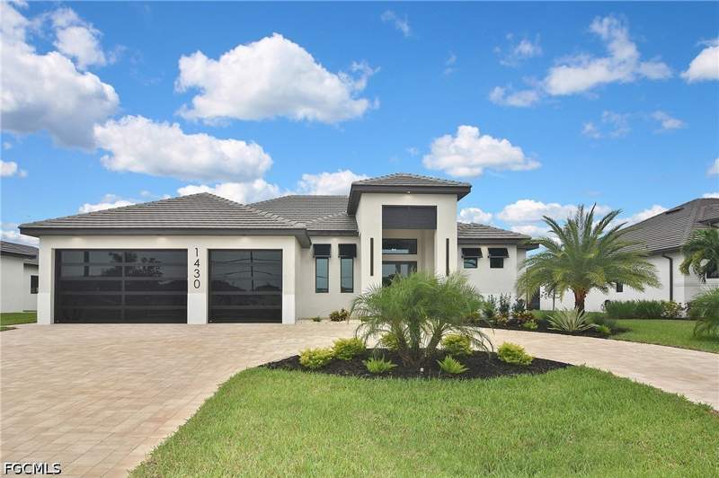 3 bedroom SingleFamilyResidence at 1430 Mohawk Pkwy, Cape Coral, Cape Coral — photo 2